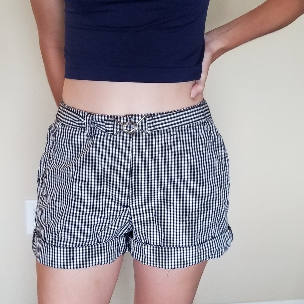 Vintage high waisted gingham shorts